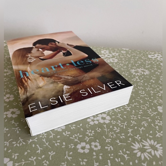 Elsie Silver
Heartless paperback book - Picture 3 of 3